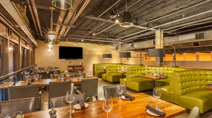 DelFriscosInsidePlanoTX